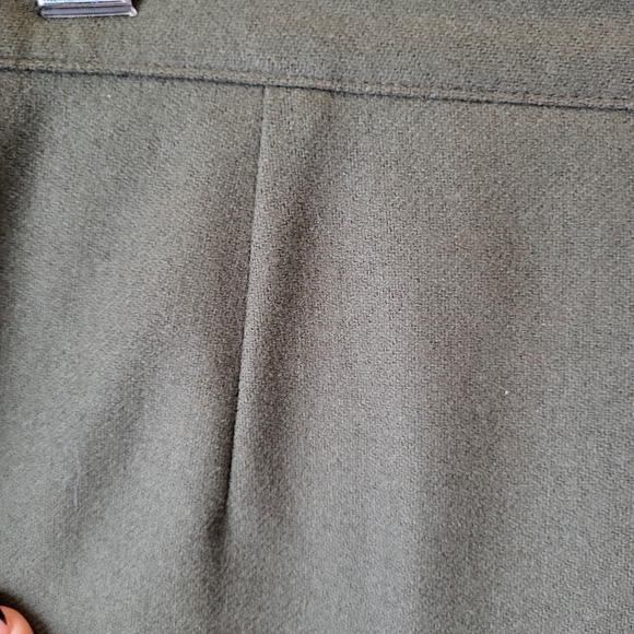 United Colors of Beneton Olive Green Mini Skirt Size Small - Picture 4 of 10